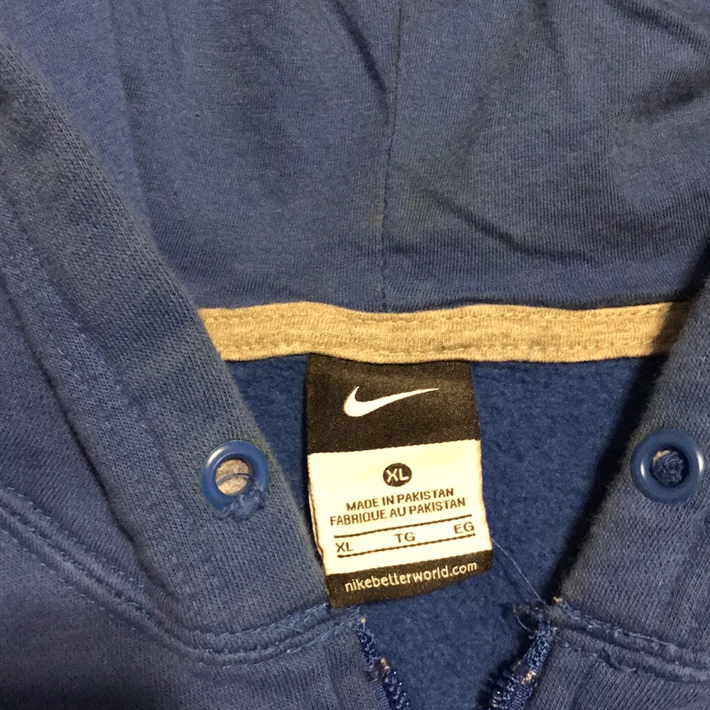 Used Blue Nike Hoodie Size Xl - Picture 2 of 3